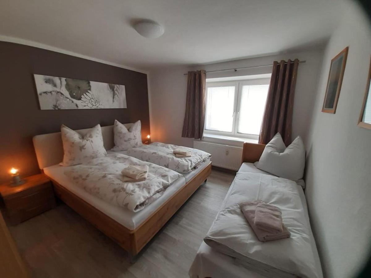 Neu! Ferienwohnung Hanka Crostwitz ภายนอก รูปภาพ