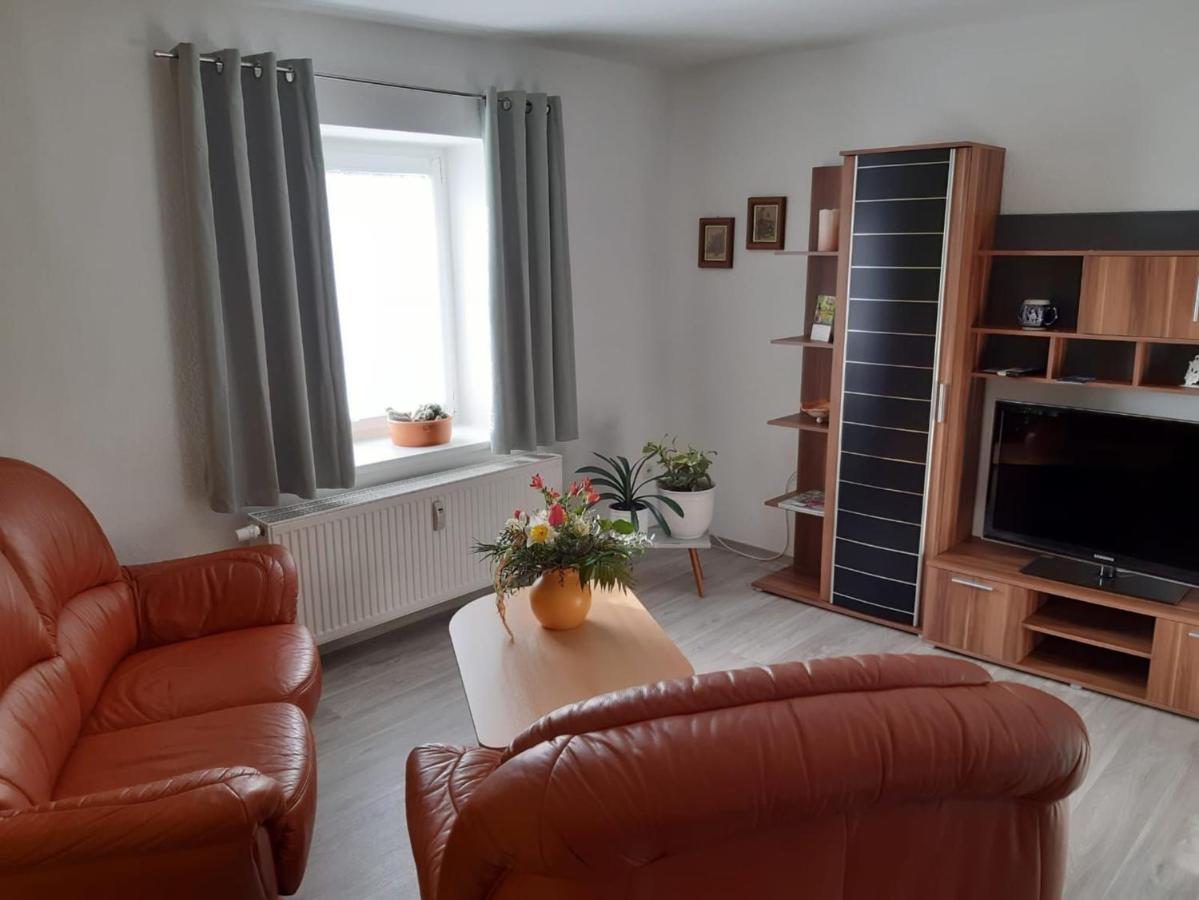 Neu! Ferienwohnung Hanka Crostwitz ภายนอก รูปภาพ