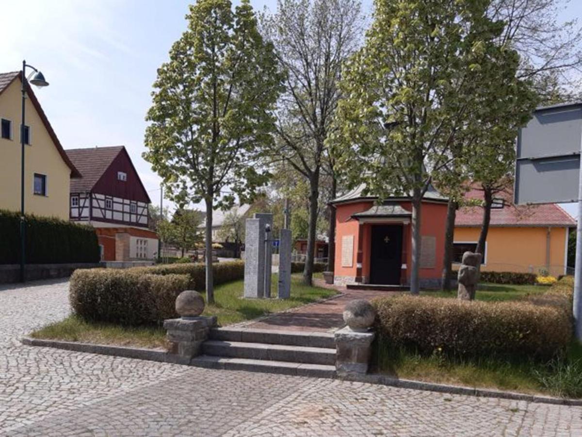 Neu! Ferienwohnung Hanka Crostwitz ภายนอก รูปภาพ